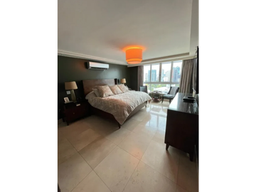 MARBELLA / PH SOL MARINA / 3 HABITACIONES / 240M2 / 2 PARKING