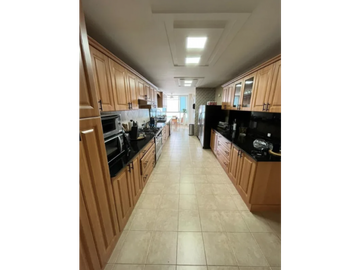 MARBELLA / PH SOL MARINA / 3 HABITACIONES / 240M2 / 2 PARKING