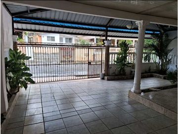 VENDO ALQUILO CASA EN ARRAIJAN NUEVO CHORRILLO URBANIZACION FUNDAVICO