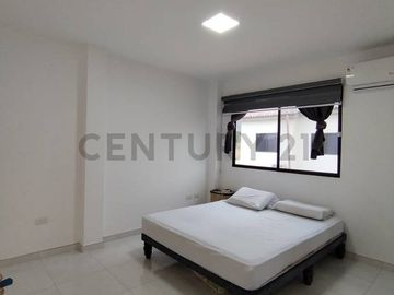 Venta Casa 4 Dorm. en Urb. Costalmar II, Vía a la Costa H.Cho