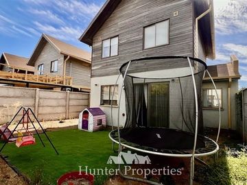 Casa en Venta en valles de country, 35 1/2 oriente con 21 norte aprox