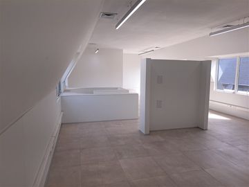 Oficina en Venta en Luis Carrara con las Hualtatas
