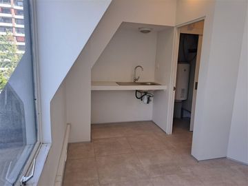 Oficina en Venta en Luis Carrara con las Hualtatas