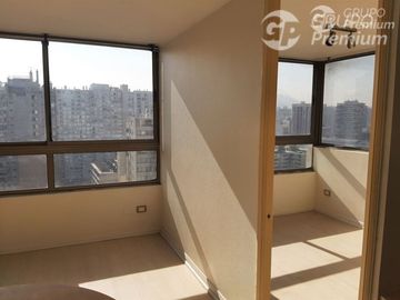 Oficina en Venta en SAN ISIDRO/ CURICO METRO STA LUCIA 1 DORMITORIO COCINA AMERICANA