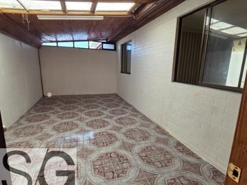 Casa en Venta en Quebrada Honda 2152