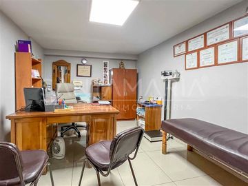 Oficina en Venta en Cochrane, Concepción
