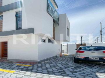 Casas de 3 habitaciones marianitas calderon
