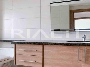 Suite en Venta cerca Carolina