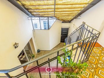 Venta casa en Boedo 5 ambientes 240M² construidos sobre terreno lote de 146M² USAB2 454M² vendibles