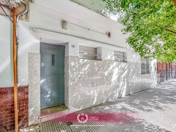 Venta casa en Boedo 5 ambientes 240M² construidos sobre terreno lote de 146M² USAB2 454M² vendibles