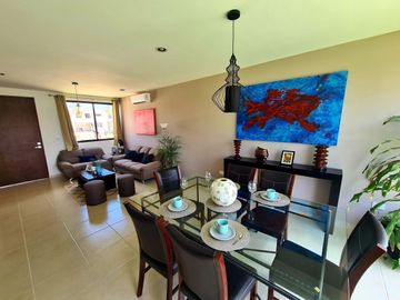 ¡Entrega Inmediata! Casa en Venta en Cholul al Norte de Mérida