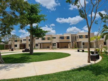 ¡Entrega Inmediata! Casa en Venta en Cholul al Norte de Mérida