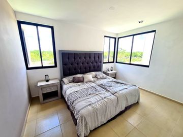 ¡Entrega Inmediata! Casa en Venta en Cholul al Norte de Mérida