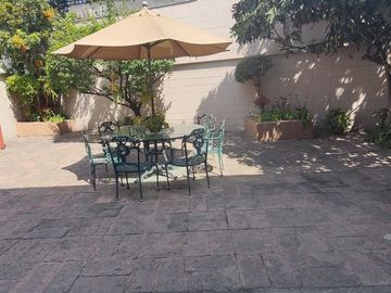 SE VENDE EXCELENTE CASA EN CERRADA EN TECAMACHALCO (V)