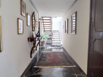 SE VENDE EXCELENTE CASA EN CERRADA EN TECAMACHALCO (V)