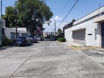 SE VENDE EXCELENTE CASA EN CERRADA EN TECAMACHALCO (V)
