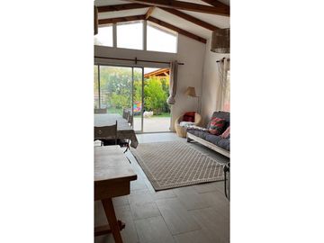 Se Vende Casa en Exclusivo Condominio – Lo Narváez, Olmué