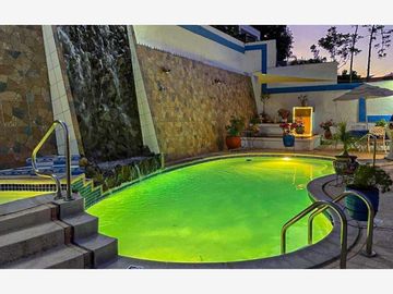 Hotel venta Col. Cacho. Cerca Garita de San Ysidro, Zona Centro, Hipódromo,Rio