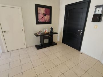 CASA DUPLEX EN VENTA. RESIDENCIAL. 4 RECAMARAS. CARMEN, CAMPEECHE.