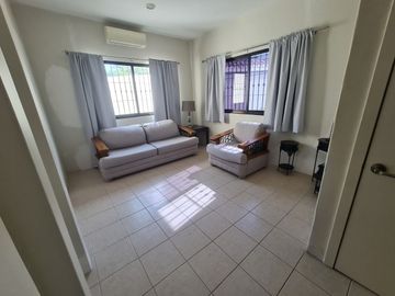 CASA DUPLEX EN VENTA. RESIDENCIAL. 4 RECAMARAS. CARMEN, CAMPEECHE.