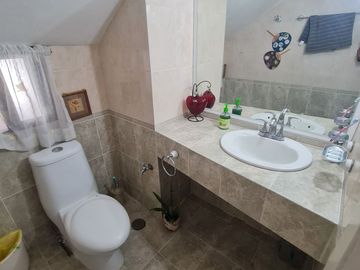 CASA DUPLEX EN VENTA. RESIDENCIAL. 4 RECAMARAS. CARMEN, CAMPEECHE.