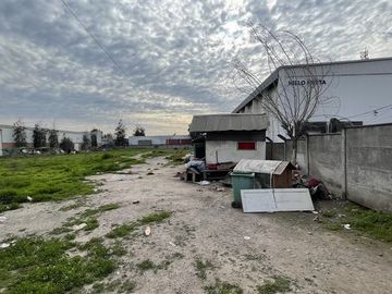 Industrial en Venta en Ubicado en calle Vista Hermosa con Av lo espejo, a pocas cuadras de Mall Plaza oeste