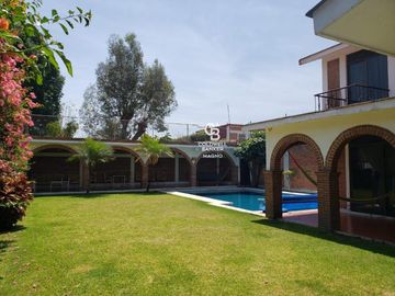 CASA EN VENTA EN CUAUTLA MORELOS, (LAS BRISAS) FRENTE A CENTRAL DE ABASTO.