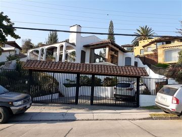 Casa en Venta en Luis Matte Larrain/Almirante Soublette