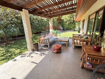 Preciosa Casa, en excelente estado