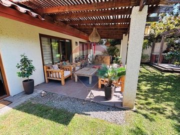 Preciosa Casa, en excelente estado