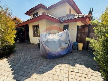 Preciosa Casa, en excelente estado