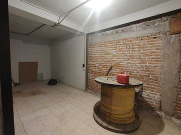 Oficinas en Venta en Los Comerciantes, Querétaro, Qro