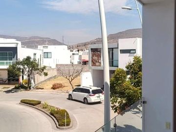 CASA EN VENTA EN SIERRA NOGAL LEÓN GUANAJUATO