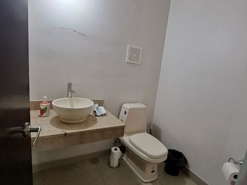 CASA EN VENTA BOSQUES DE LAS CUMBRES