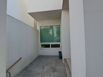 CASA EN VENTA BOSQUES DE LAS CUMBRES