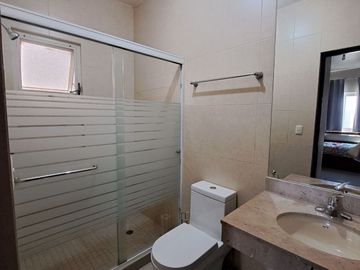 CASA EN VENTA BOSQUES DE LAS CUMBRES