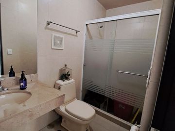 CASA EN VENTA BOSQUES DE LAS CUMBRES