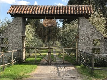 Lasso, Terreno en Venta, 5120m2, Cos PB 15%, 2 Pisos
