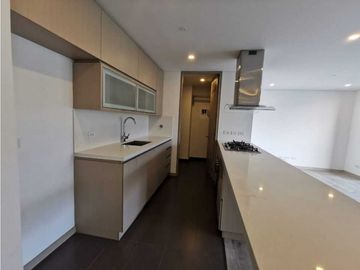Apartamento en Arriendo en Medellín sector Altos del Poblado