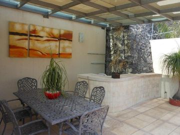 Fina residencia en Venta en exclusivo fracc.en Vista Hermosa