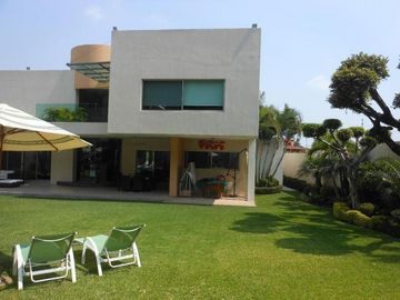 Fina residencia en Venta en exclusivo fracc.en Vista Hermosa