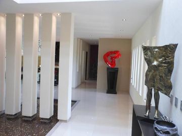 Fina residencia en Venta en exclusivo fracc.en Vista Hermosa