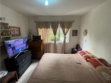 VENTA DE AMPLIA CASA MULTIFAMILIAR LAURELES CERCA EXITO LAURELES