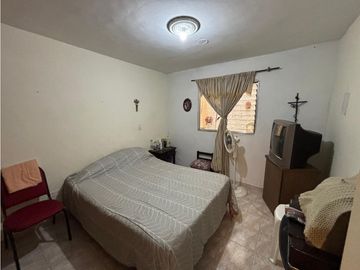 VENTA DE AMPLIA CASA MULTIFAMILIAR LAURELES CERCA EXITO LAURELES