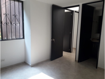 Apartamento en primer piso unidad cerrada -Calazans