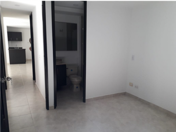 Apartamento en primer piso unidad cerrada -Calazans