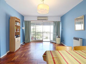 Departamento 3 ambientes con balcon Floresta