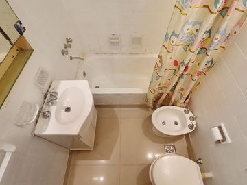 Departamento 3 ambientes con balcon Floresta