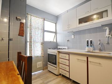 Departamento 3 ambientes con balcon Floresta