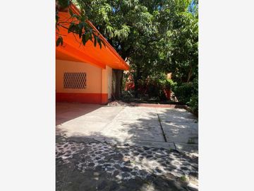 Casa en venta en Chiconcuac, Xochitepec, Morelos